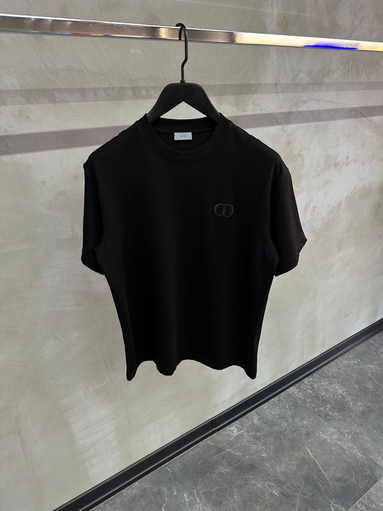 Black CD icon relaxed fit tee