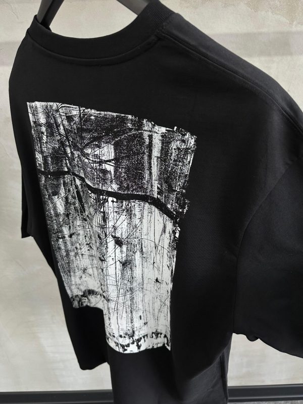Black off-white scratch print stretch cotton tee - Image 4