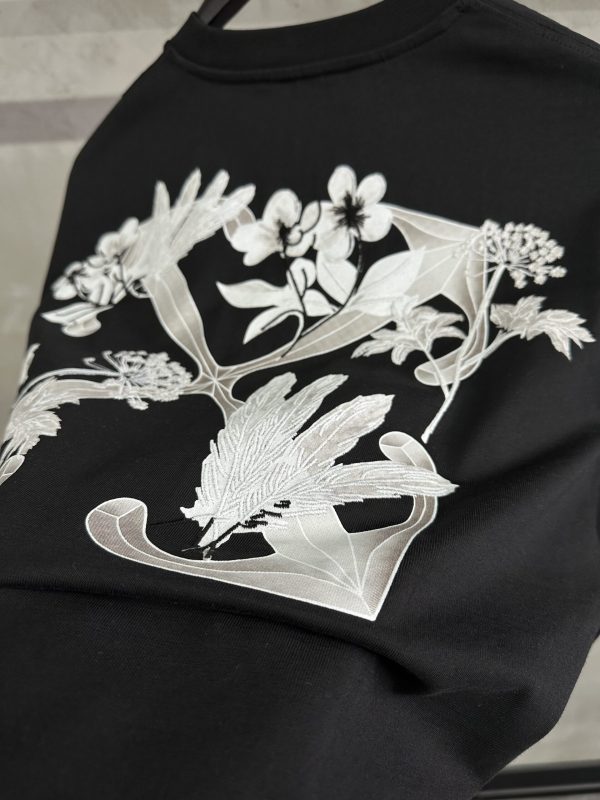 Black Off-white Flower scan cotton tee - Image 4