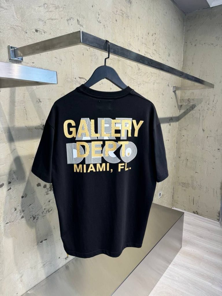 Black Gallery dept Art deco cotton tee