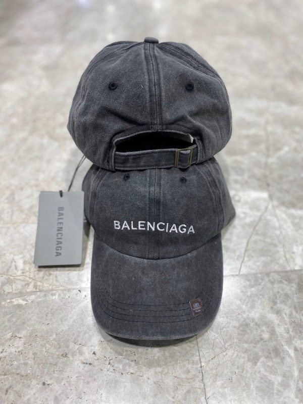 Anthracite balenciaga logo front cap
