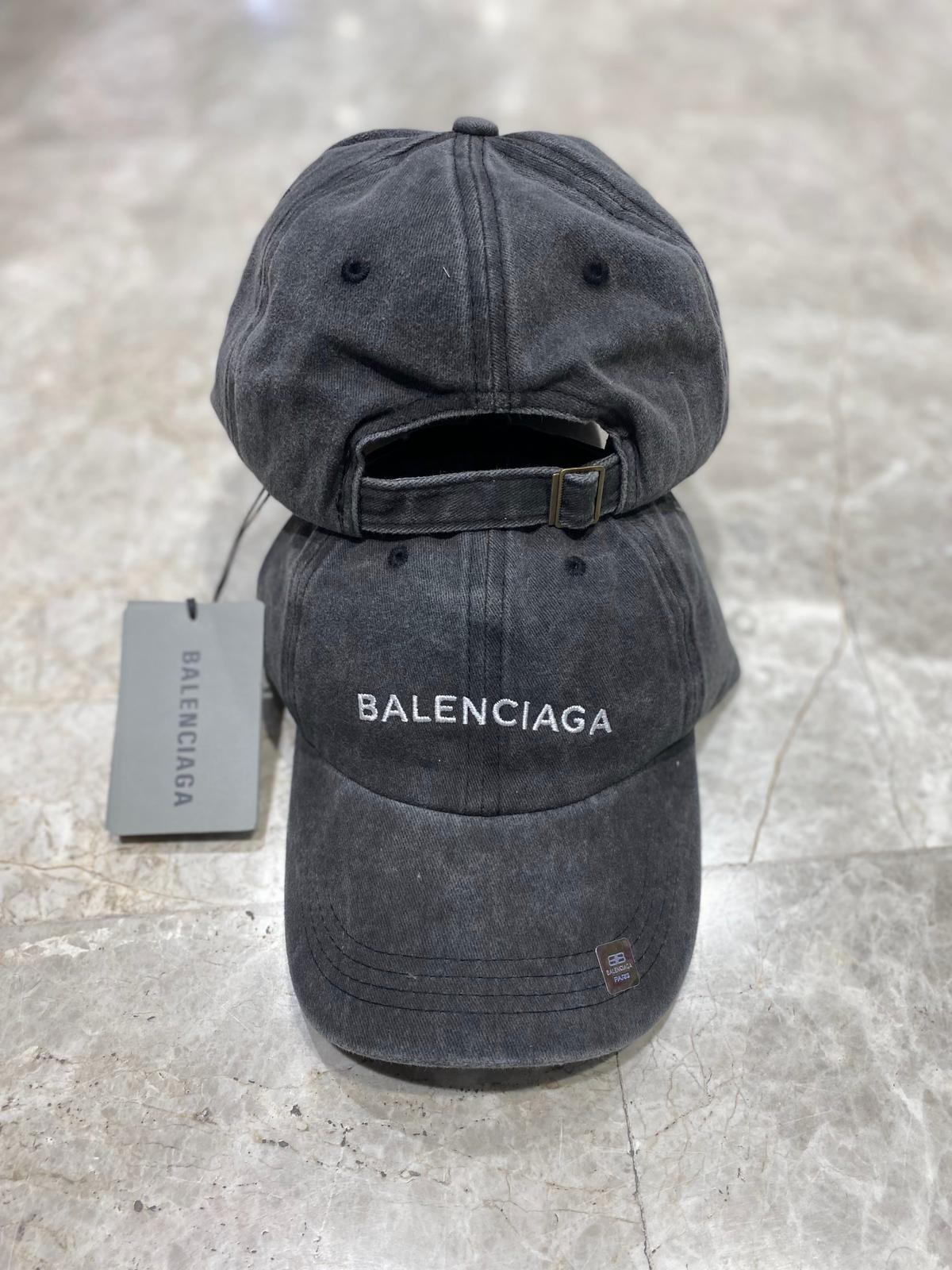 Anthracite balenciaga logo front cap