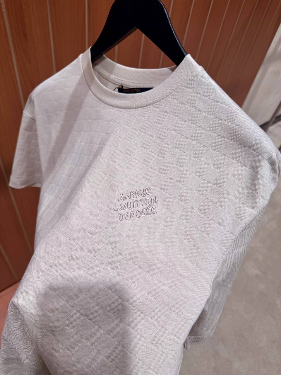 Beige LV damier cotton piqué tee - Image 2