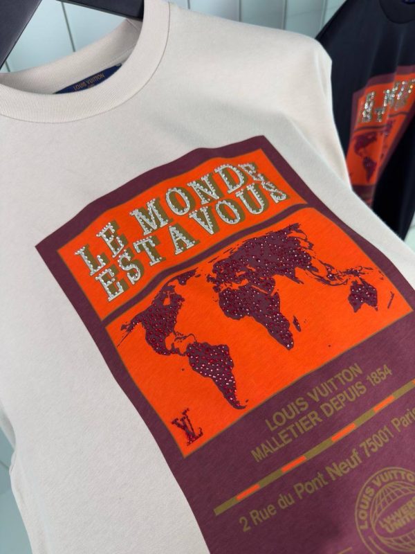 Beige pink LV embellished graphic cotton tee - Image 3