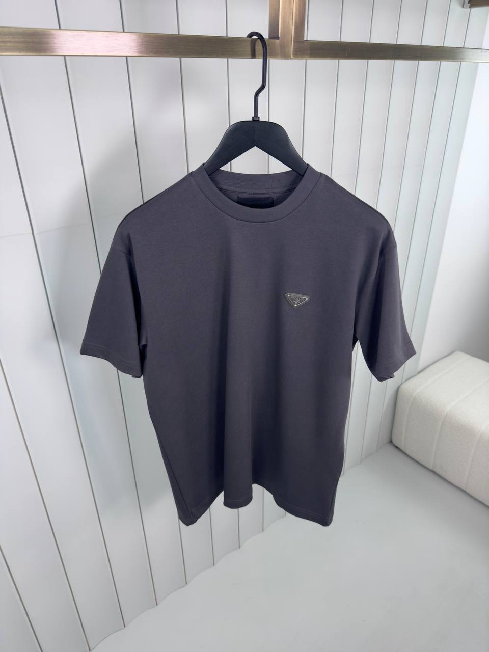 Gray prada logo tone cotton relaxed tee
