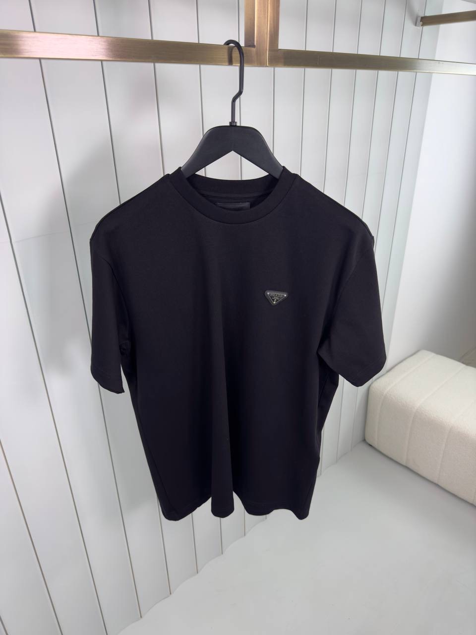 Black prada logo tone cotton relaxed tee