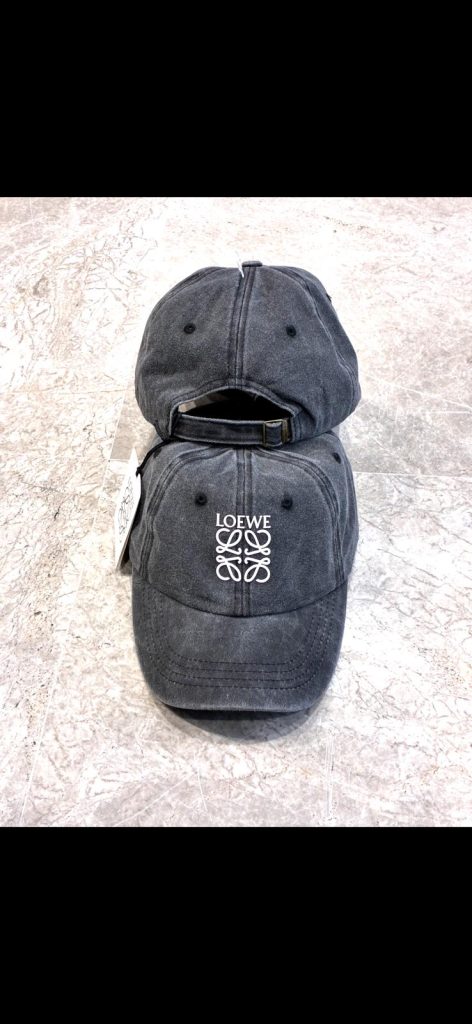 Anthracite loewe logo cap