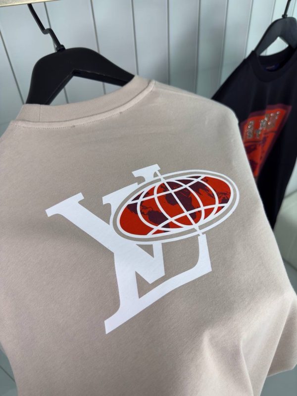 Preorder | Beige pink LV embellished graphic cotton tee - Image 4