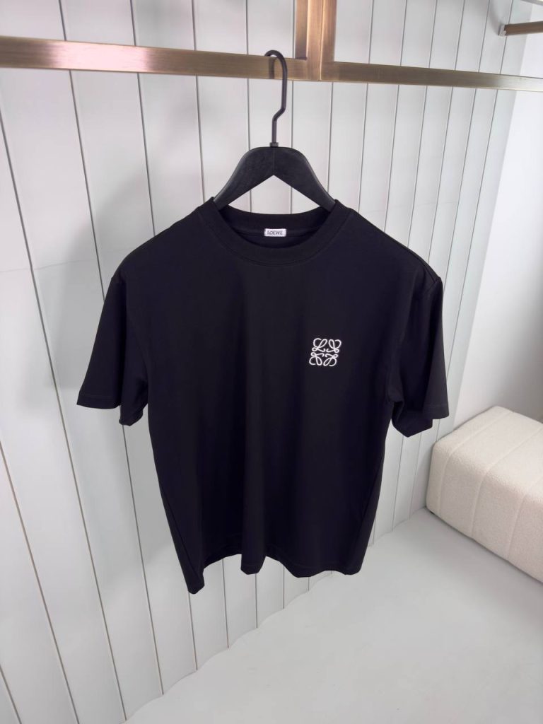 Black loewe embroidered logo cotton tee