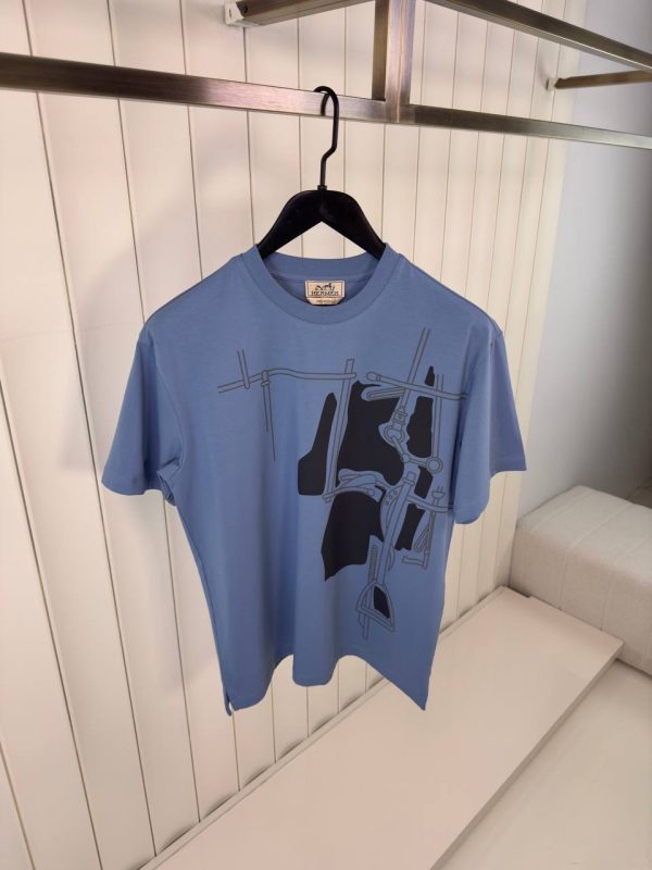 Blue hermes harnais en gouache 3D cotton tee