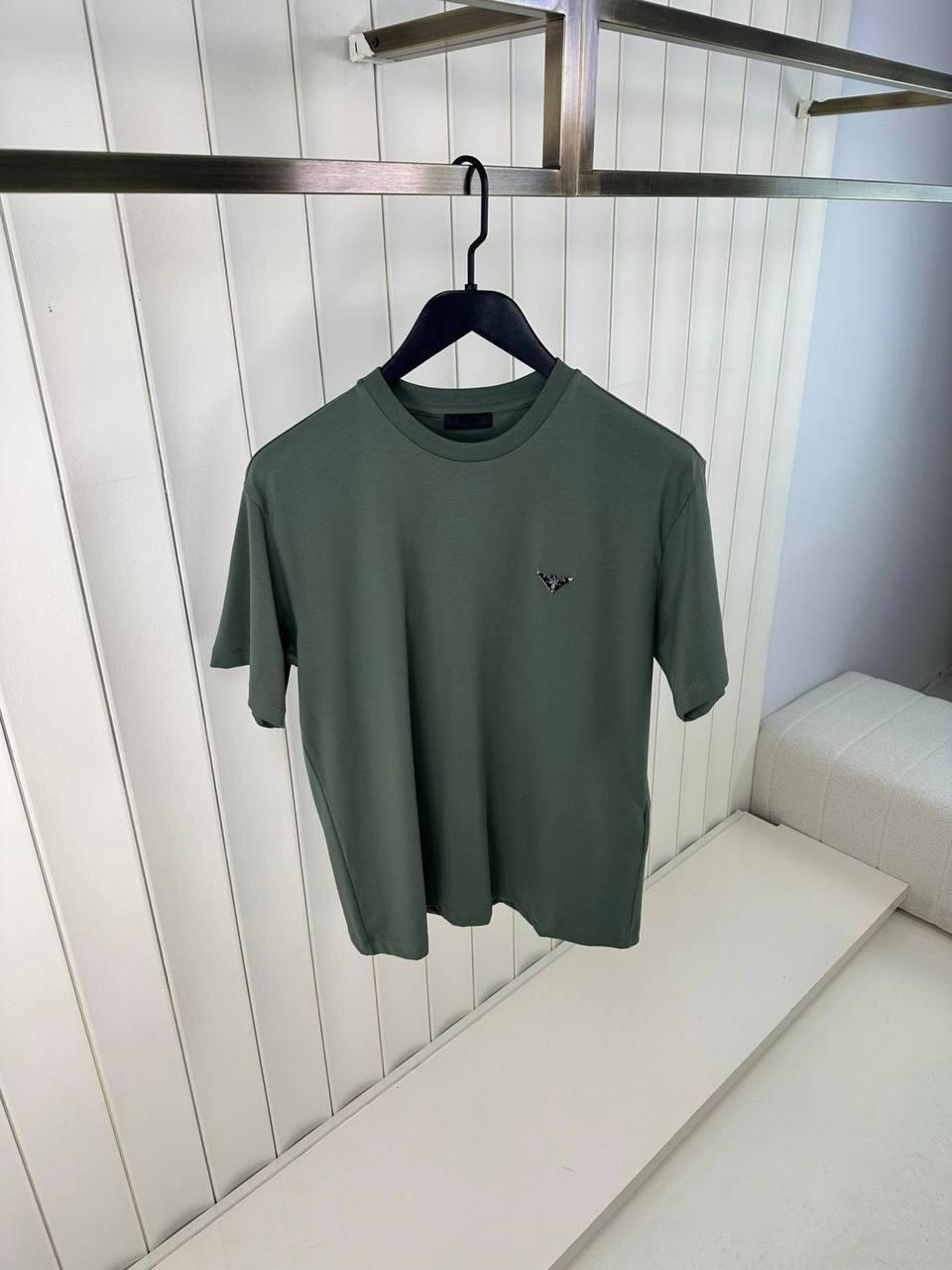 Green prada classic logo relaxed cotton tee