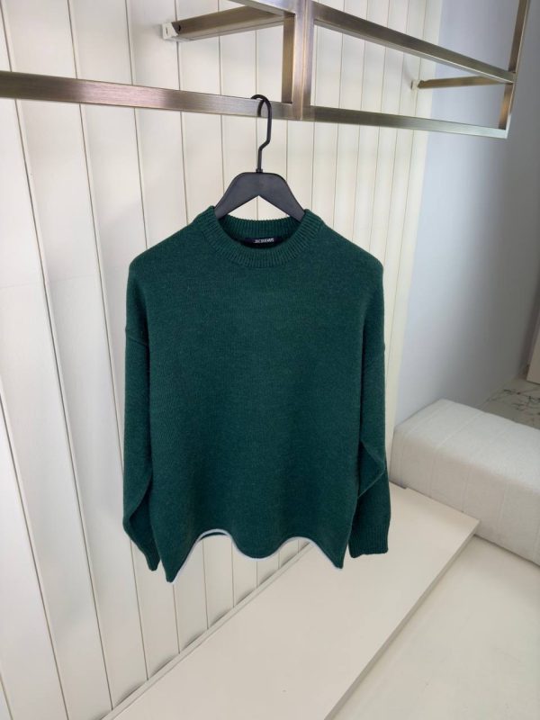 Green jacquemus the povane knit jacquard logo sweater - Image 3
