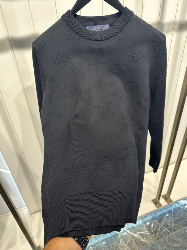Black LV monogram pull embossed cotton sweatshirt - Image 8
