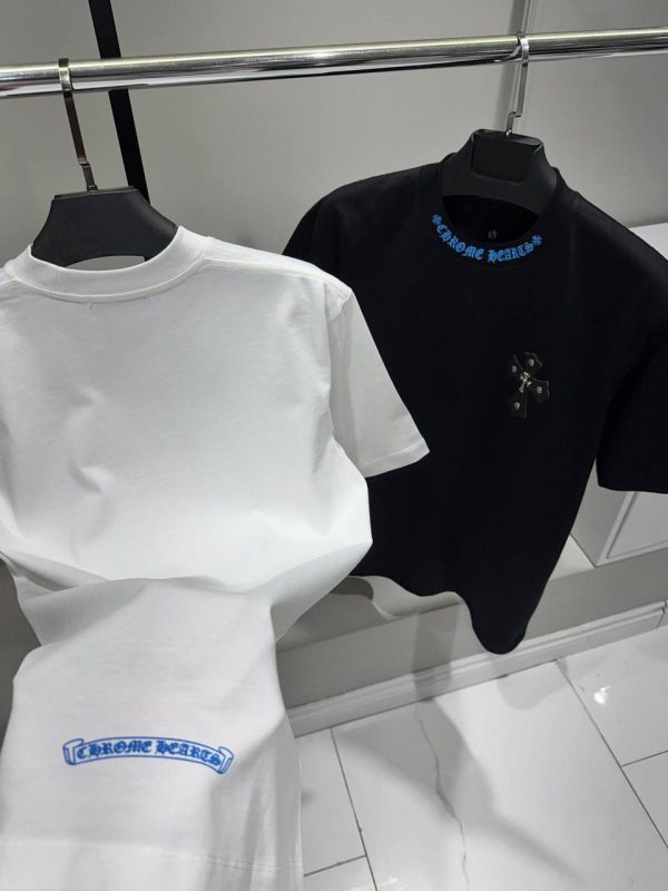 White chrome hearts leather metal patch cotton tee - Image 3