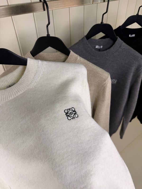 Beige Loewe Anagram logo embroidered wool sweater - Image 2