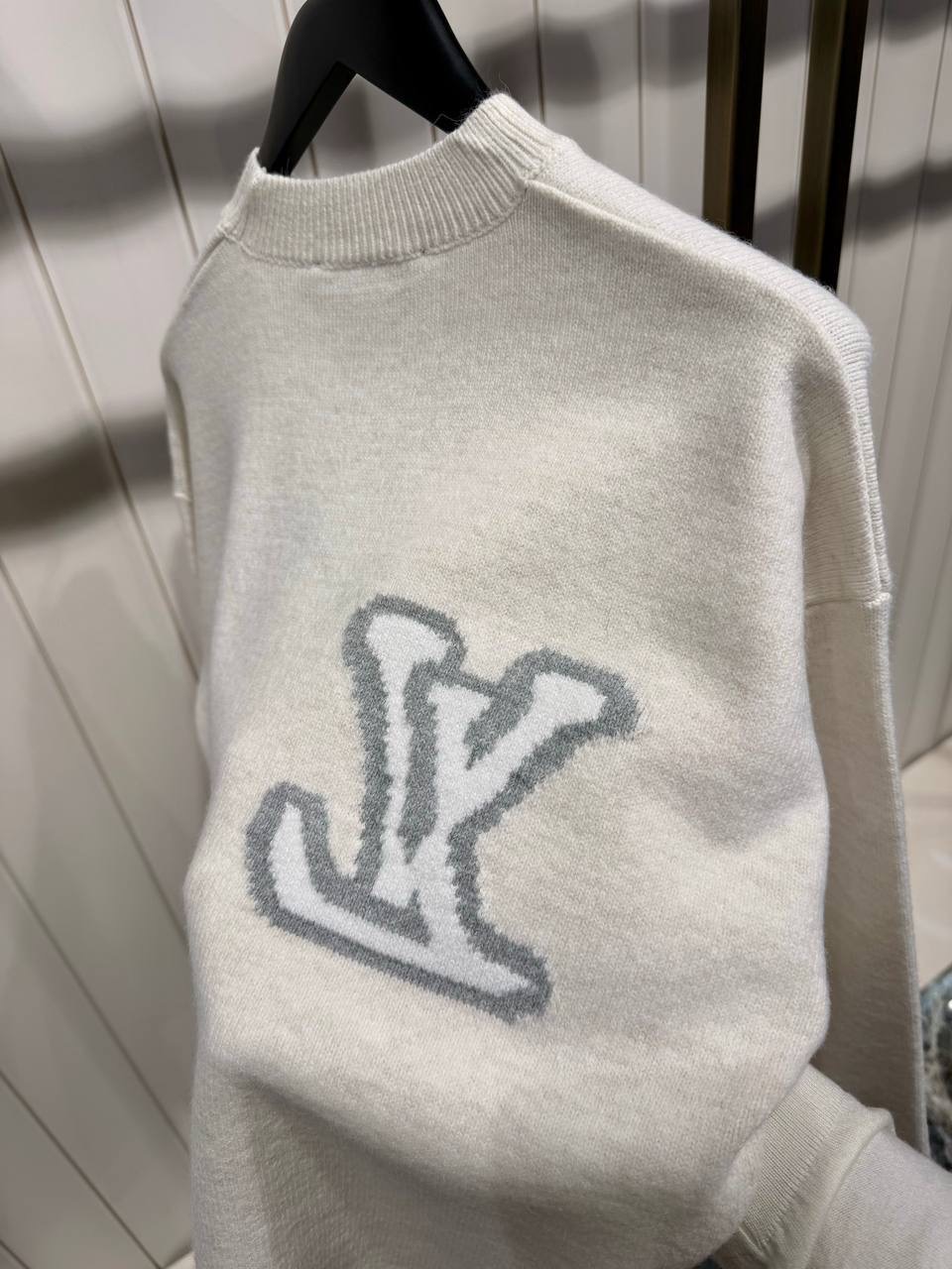 Beige LV Intarsia knitted sweatshirt - Image 5