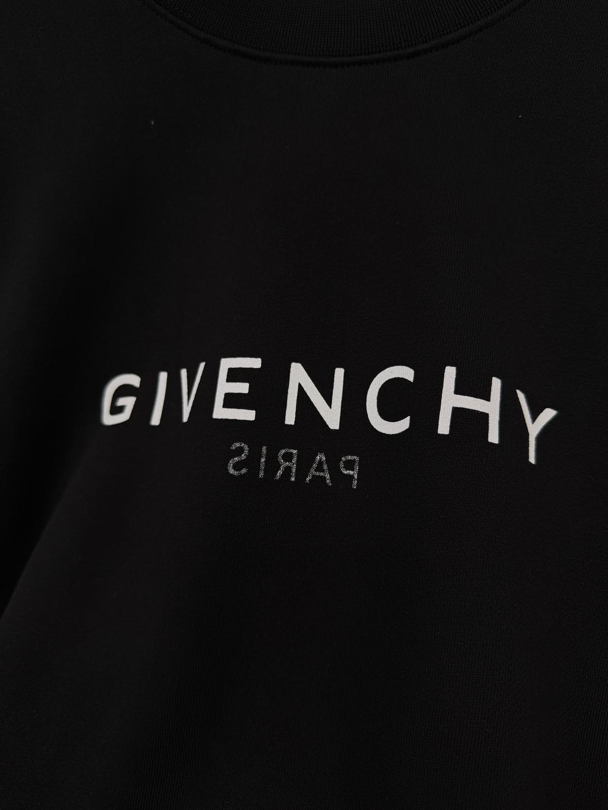 Black Givenchy Paris reverse logo-print crewneck cotton sweatshirt - Image 4
