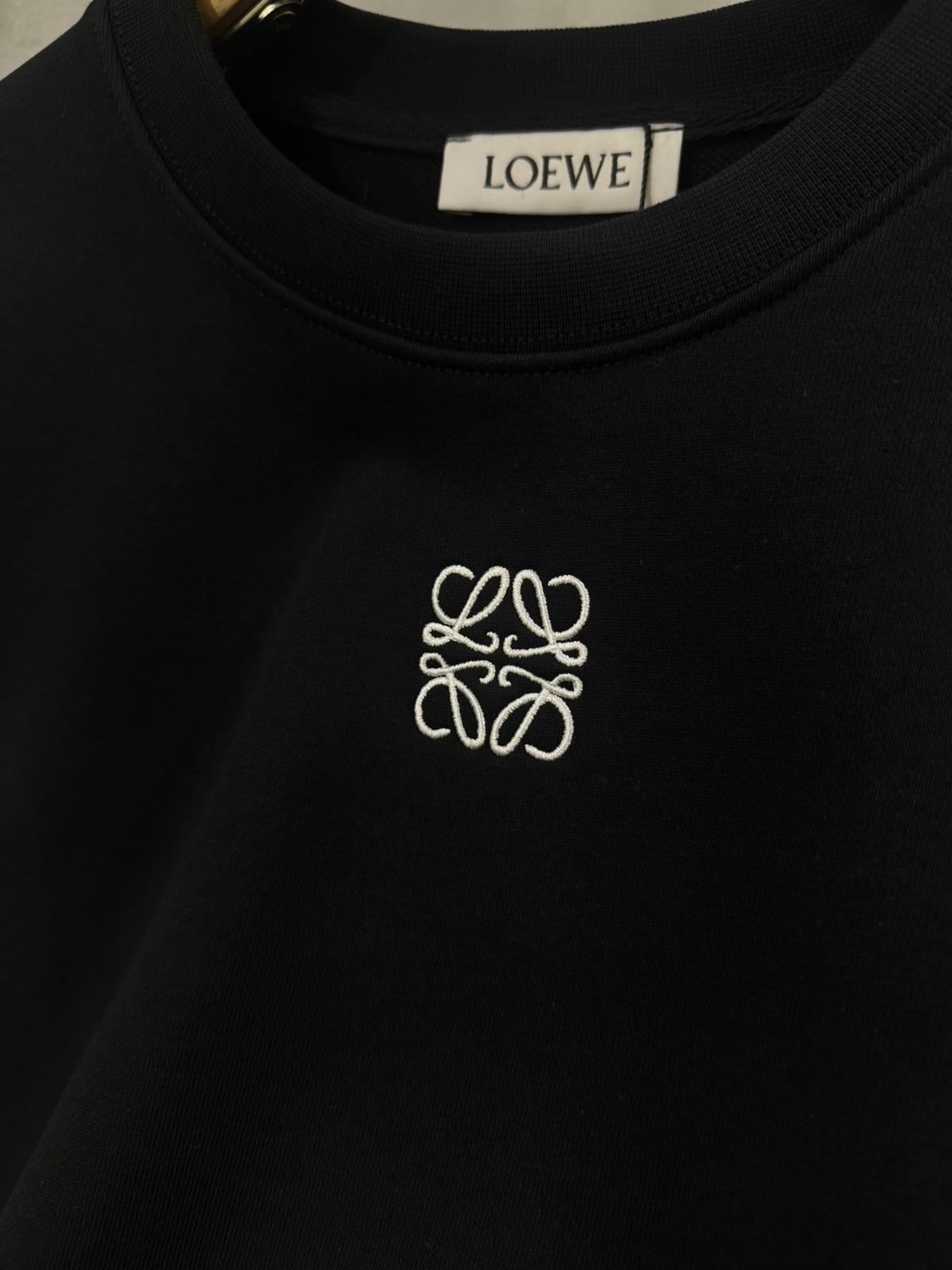Black Loewe Anagram center logo embroidered wool sweater - Image 3