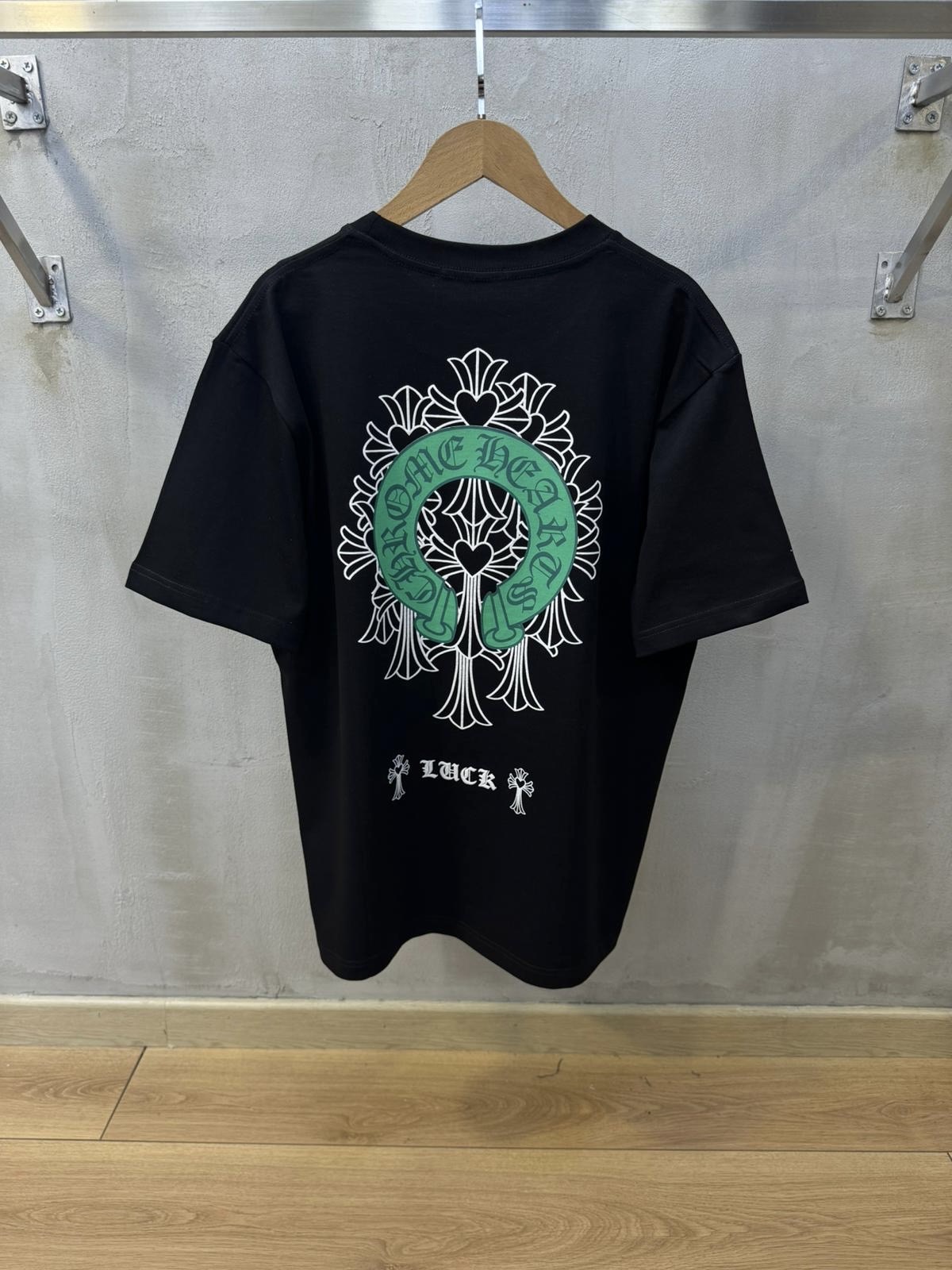Black chrome hearts luck cotton tee