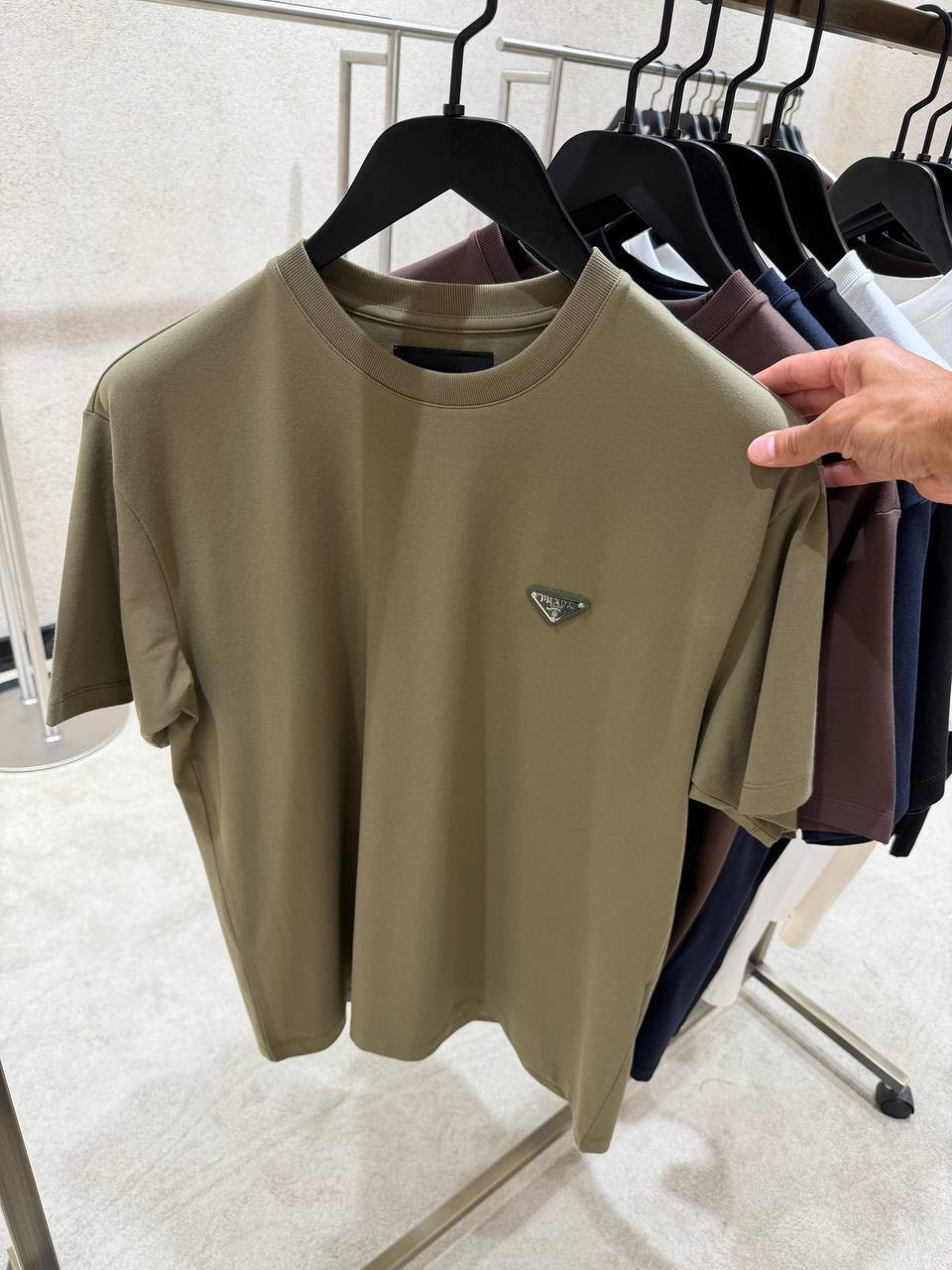 Green prada logo tone cotton relaxed tee - Image 4