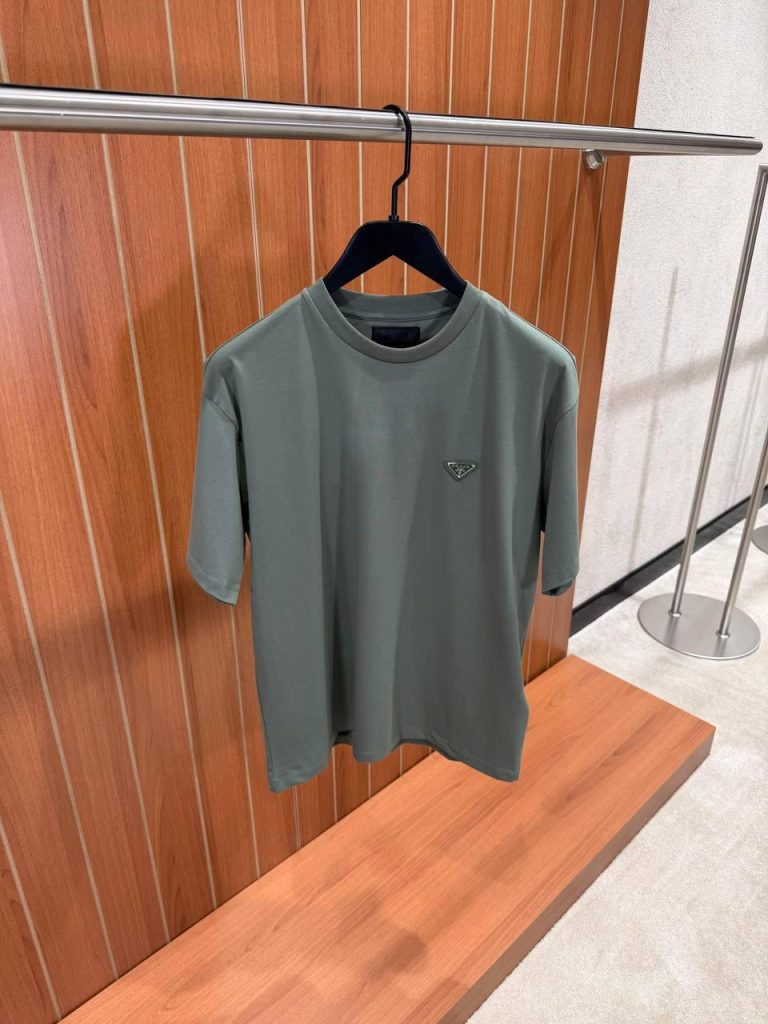 Green prada logo tone cotton relaxed tee