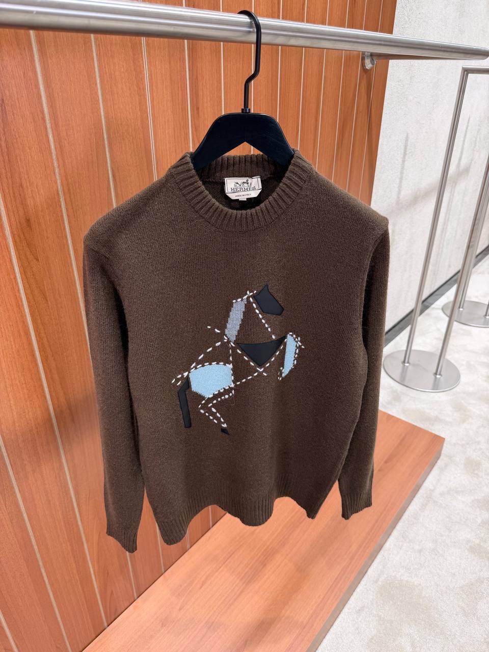 Brown Hermes cashmere cheval tangram crew-neck sweater - Image 3