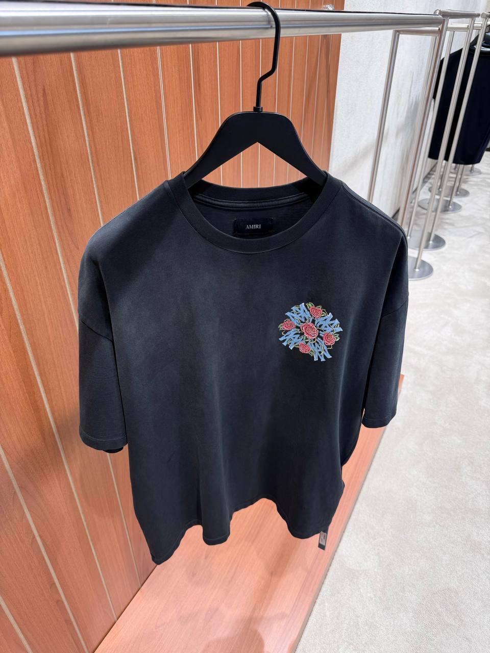 Black Amiri crystal out for trouble cotton tee - Image 8