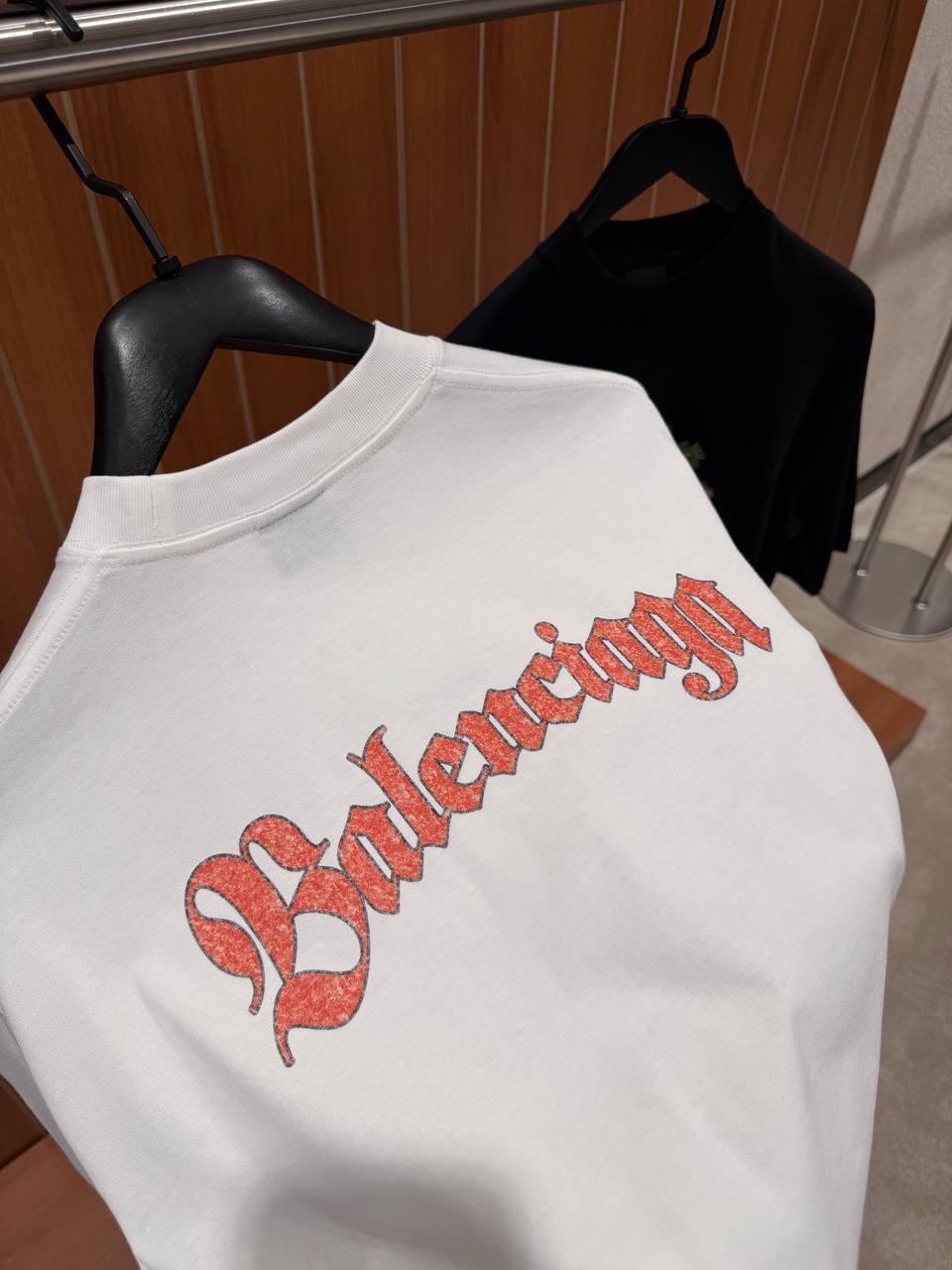 White Balenciaga Spiral Crest graphic print cotton tee - Image 3