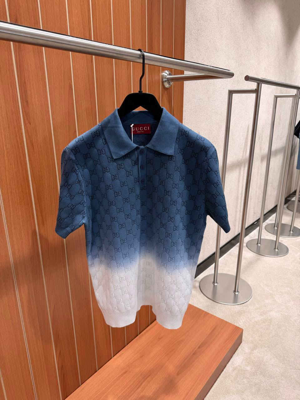 Blue Gucci GG-pattern logo gradient polo tee