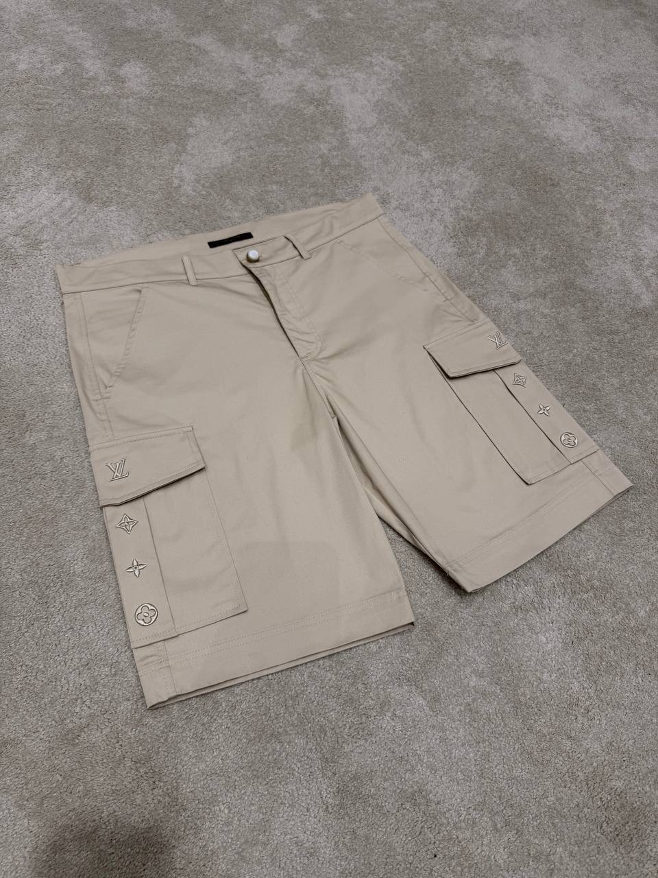Light Beige LV Signature Cargo Shorts - Image 8