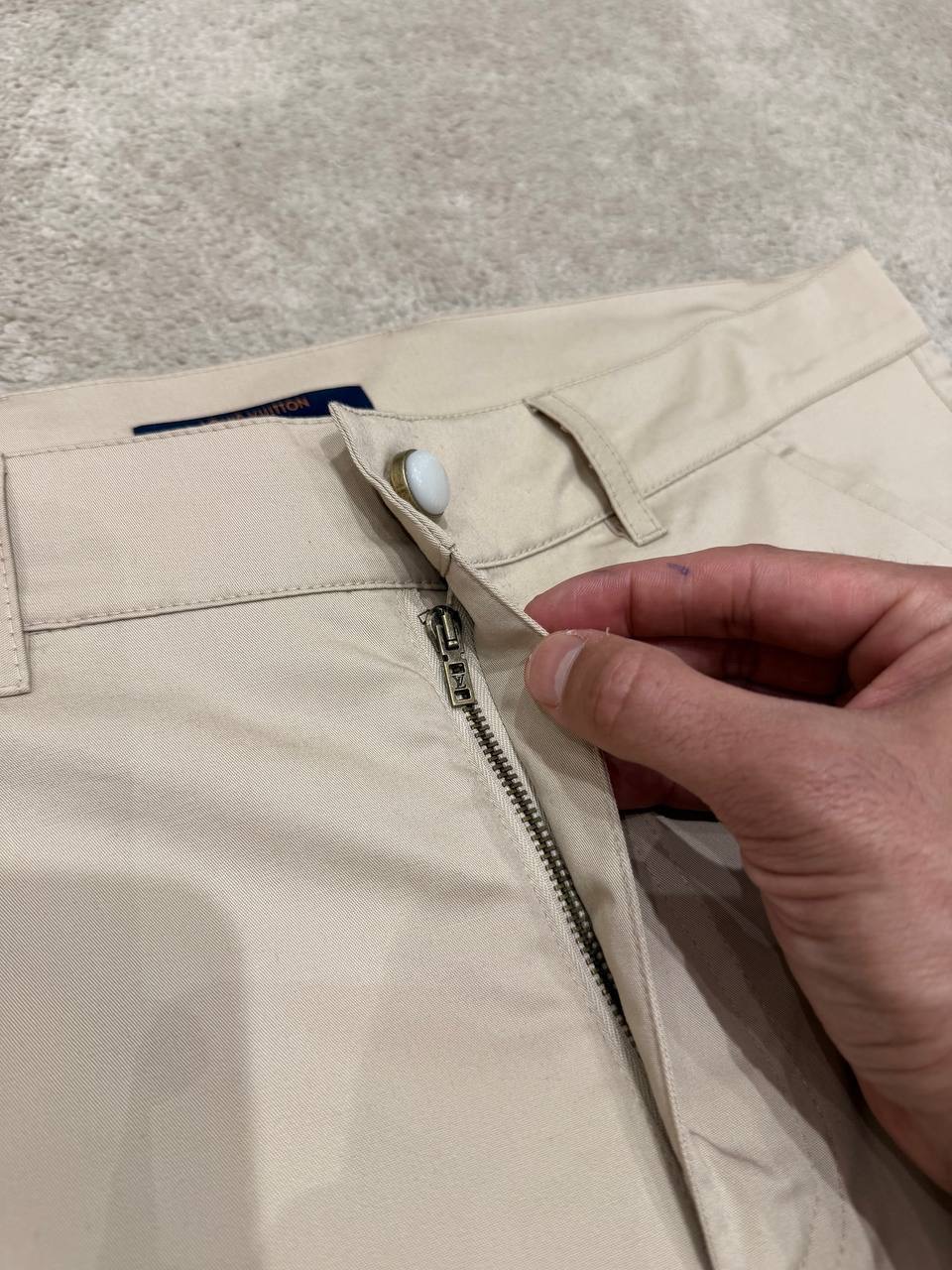 Light Beige LV Signature Cargo Shorts - Image 10