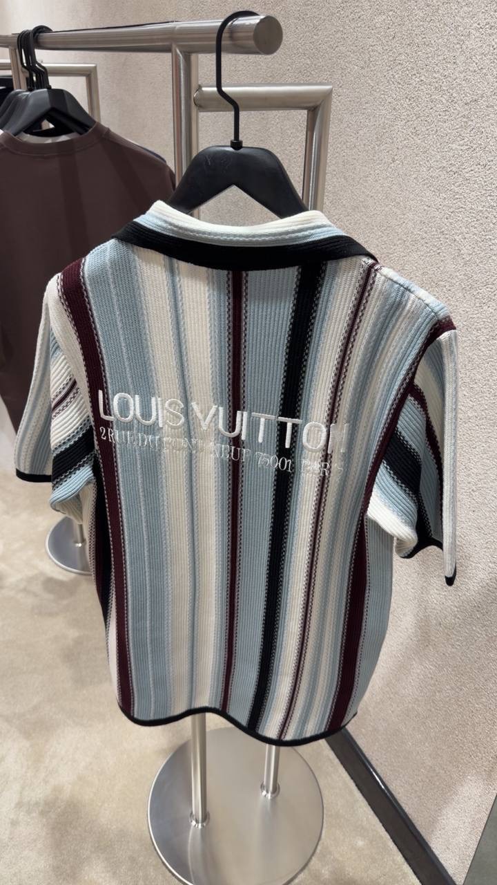 Multicolor LV embroidered signature Striped Crochet cotton tee - Image 9