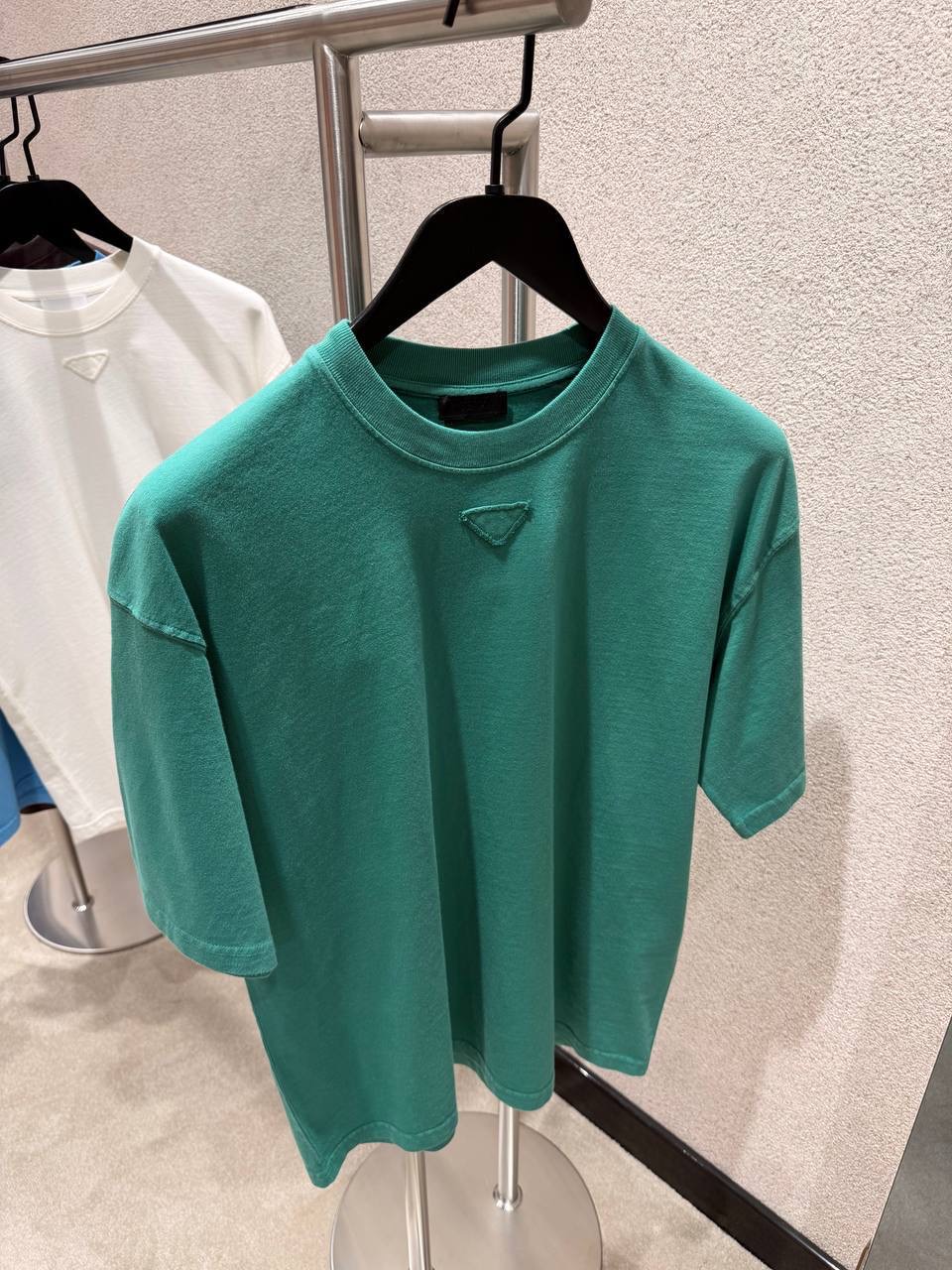 Green Prada triangle patch logo cotton tee - Image 2