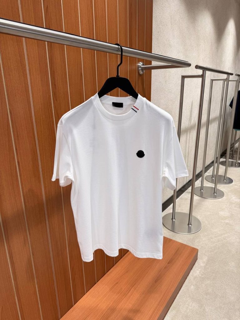 White Moncler silicone logo patch and tricolour trim cotton t-shirt