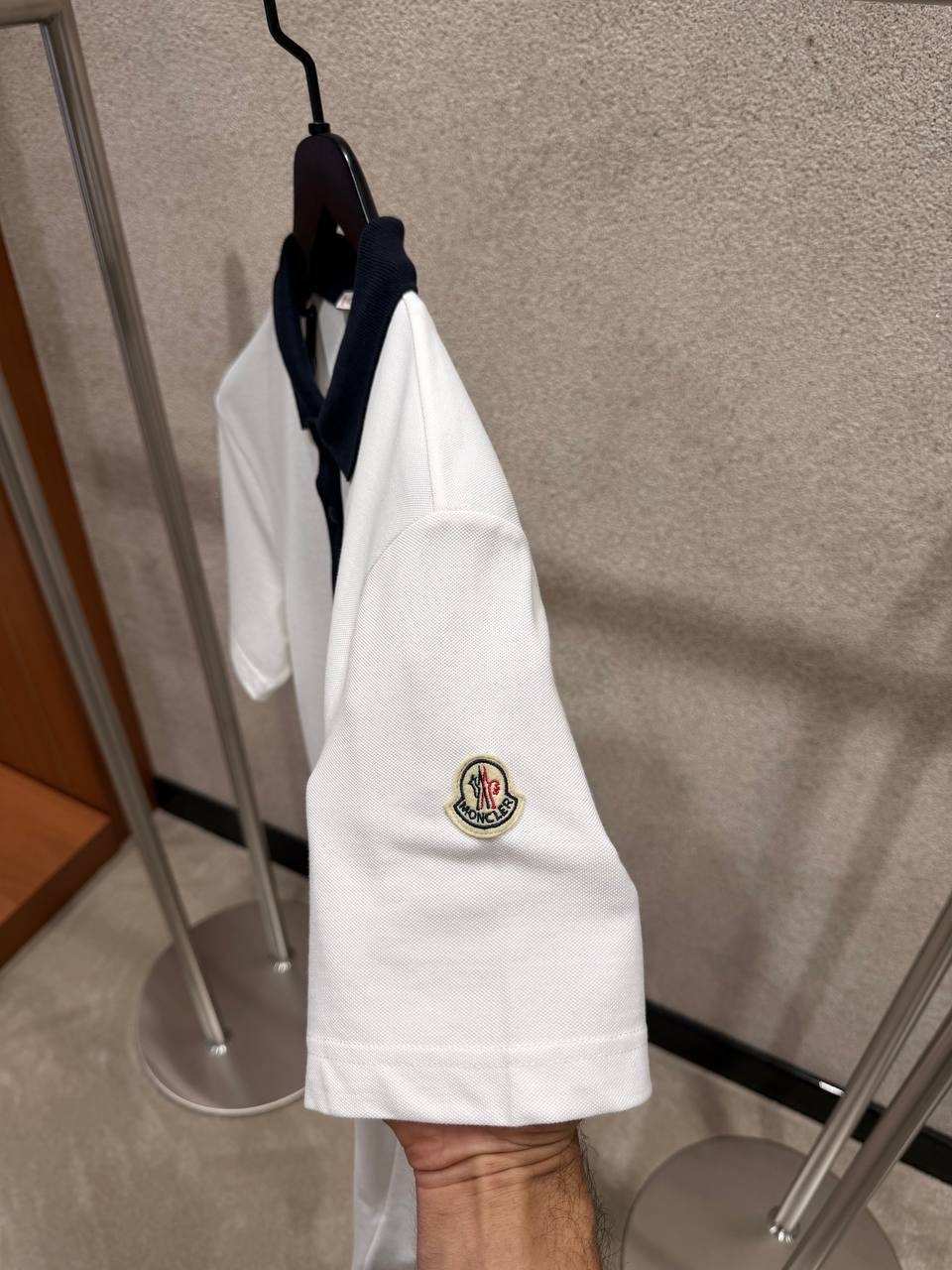 White Moncler embroidered logo cotton piquet polo shirt - Image 3