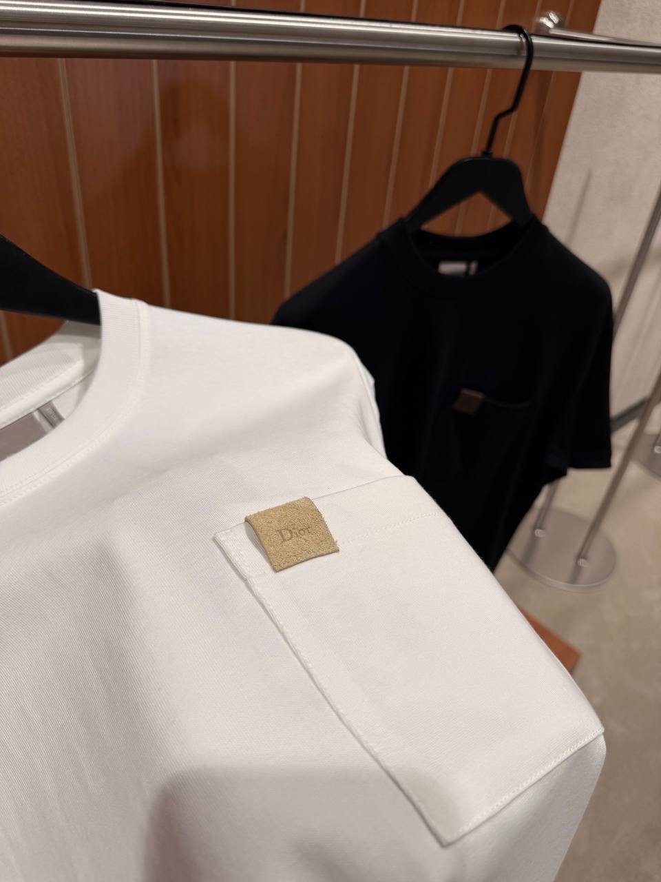 White Dior leather patch pocket logo cotton tee - Image 5