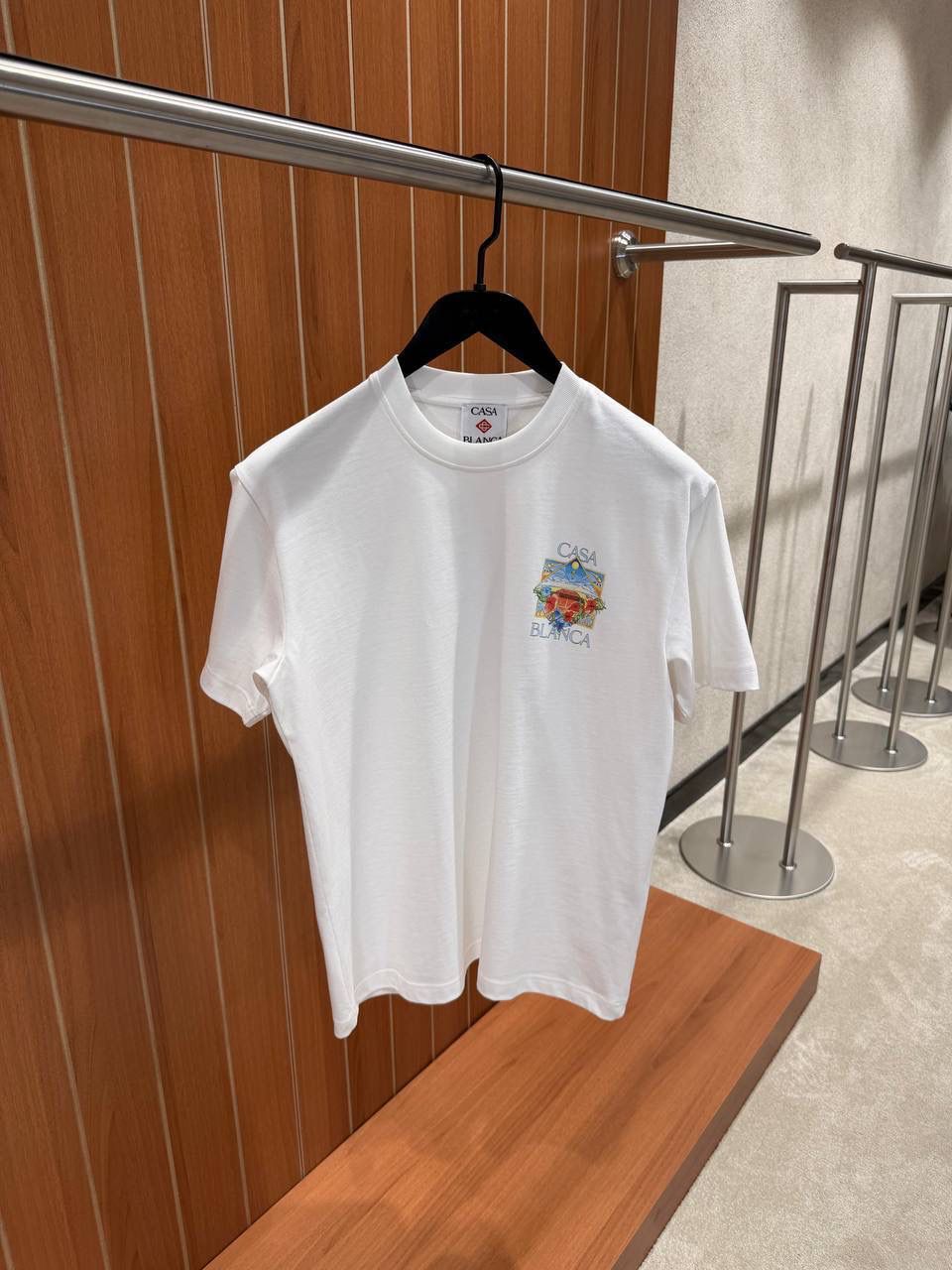 White Casablanca Flower Court Icon cotton T-shirt - Image 2