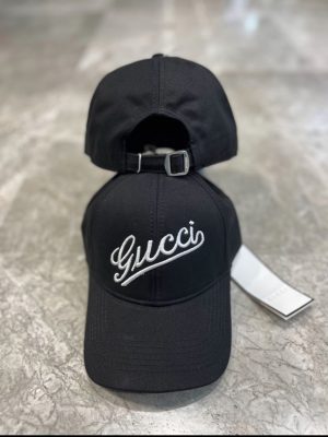 Black Gucci script embroidery baseball cap