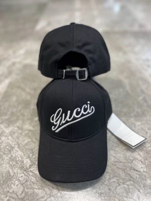 Black Gucci script embroidery baseball cap