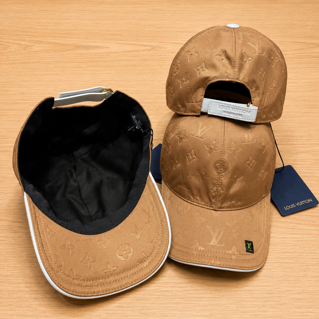 Beige LV logo cap