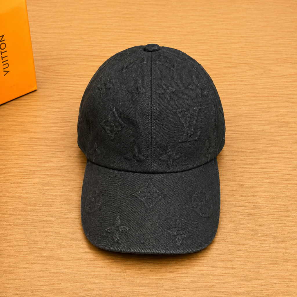 Black LV jacquard monogram pattern Essential Cap
