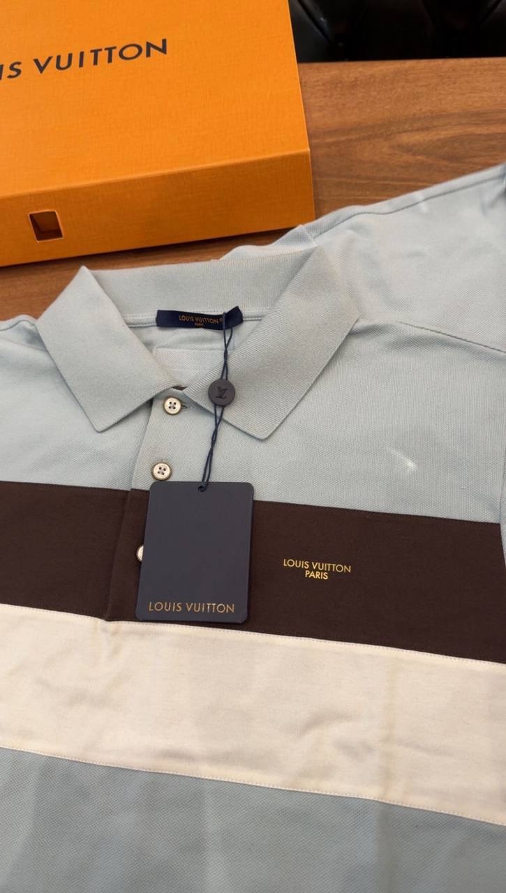 Sky-blue LV Short-Sleeved polo cotton piqué tee - Image 3