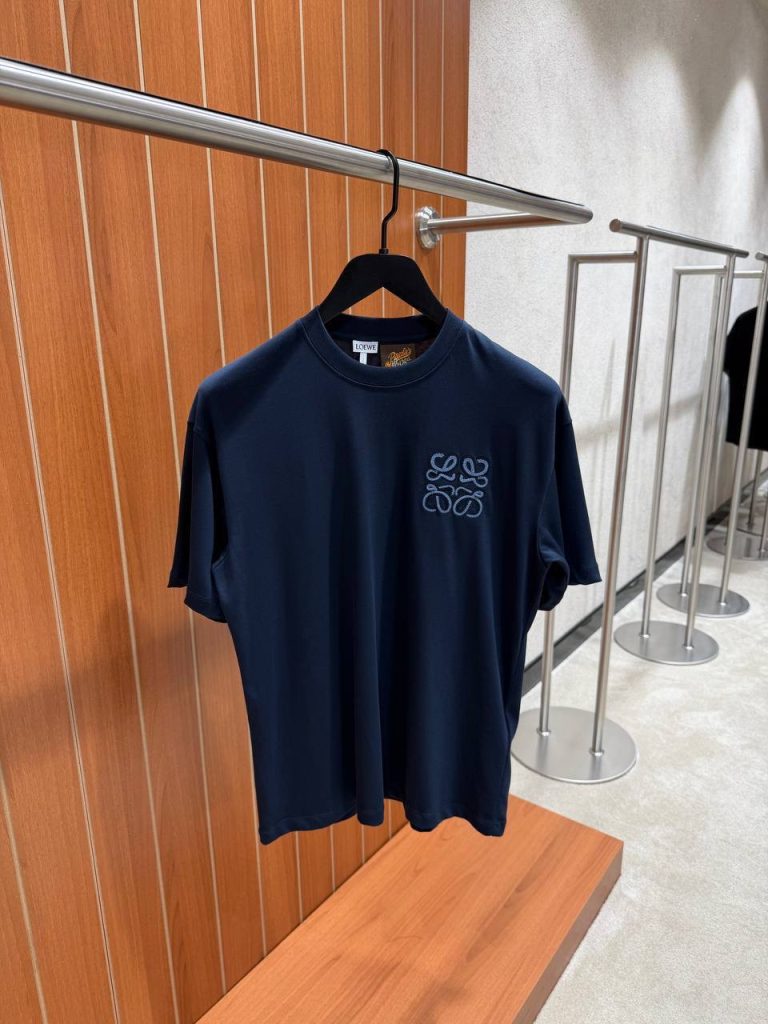 Navy Loewe anagram logo embroidered cotton tee