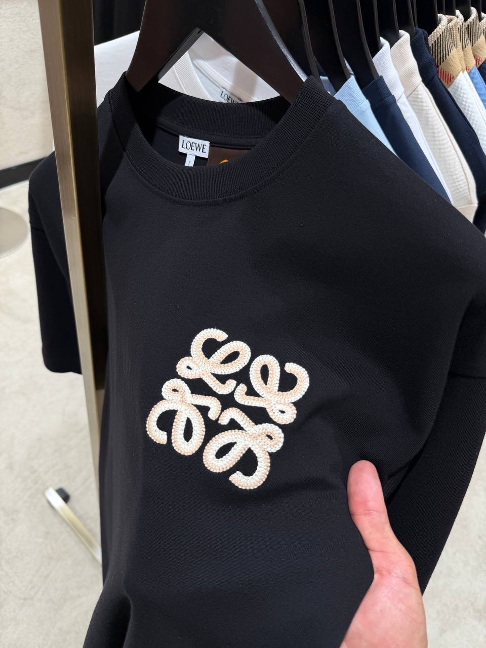 Black Loewe anagram logo embroidered cotton tee - Image 2