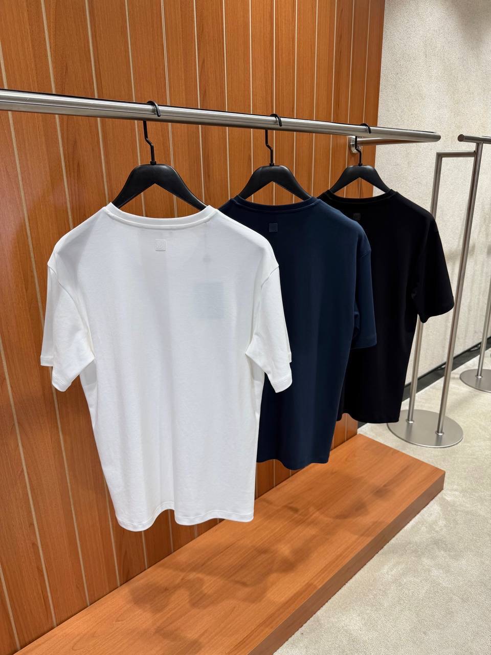 Navy LV Silk Blend cotton tee - Image 6