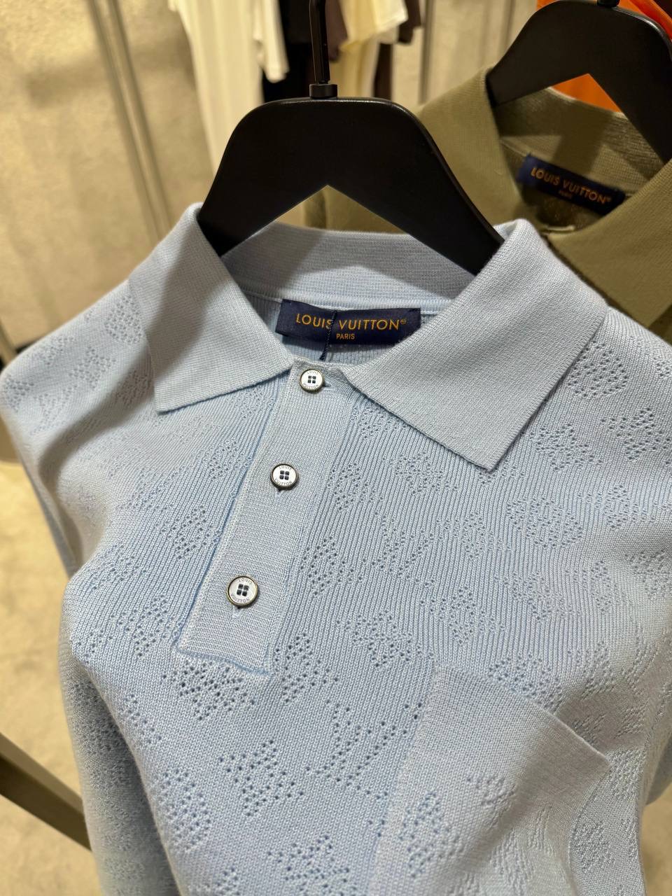 Blue LV Monogram pointelle short-sleeved polo tee - Image 4