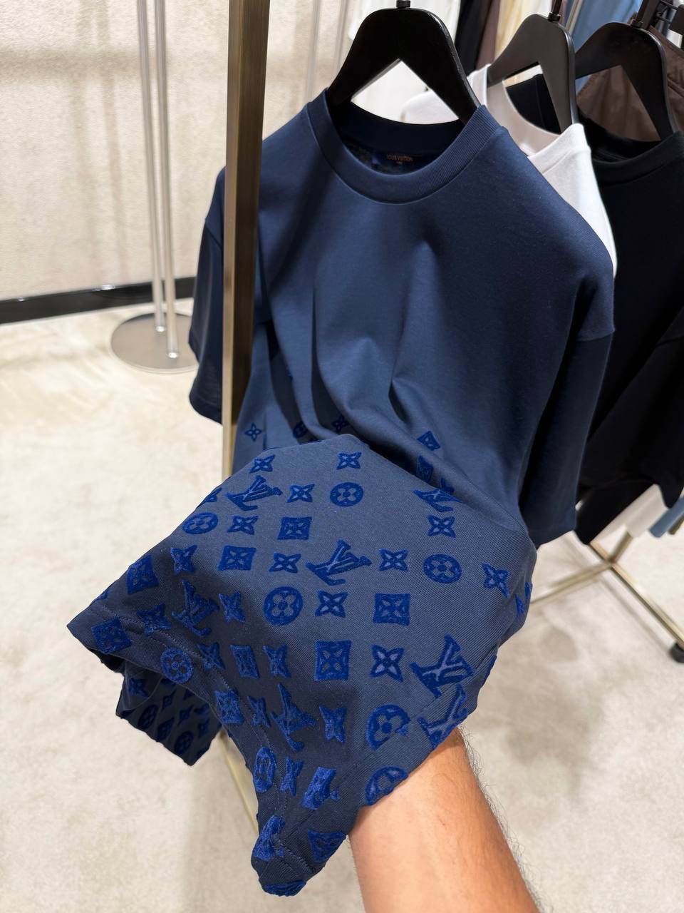 Navy LV Flock Print Monogram Gradient cotton tee - Image 3