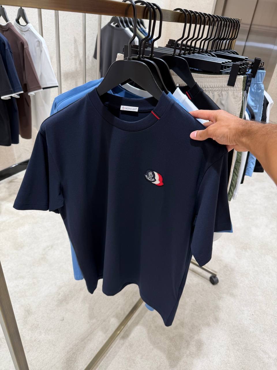 Navy Moncler tricolor logo patch embroidered cotton tee - Image 2