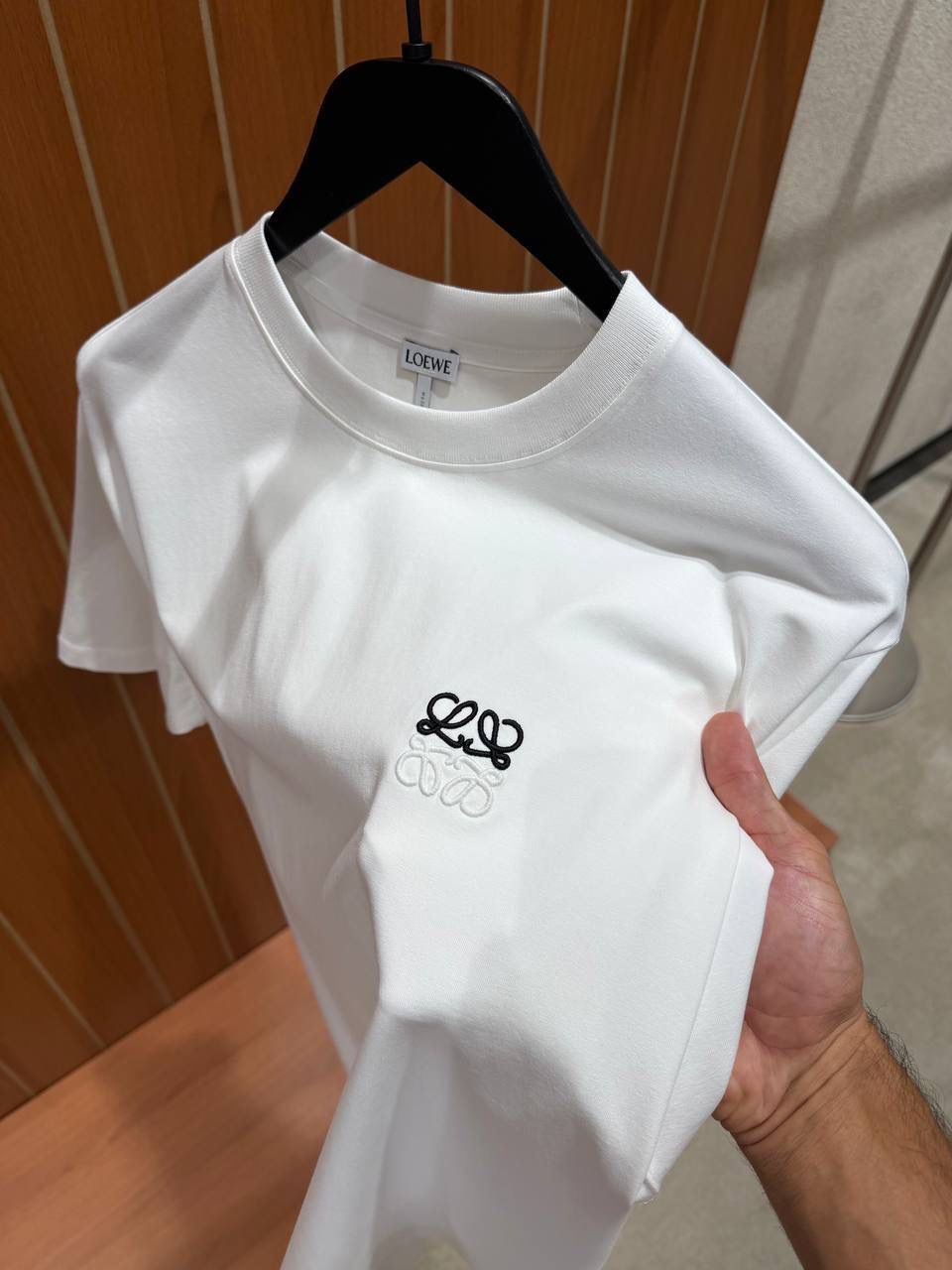 White Loewe Anagram-embroidered logo cotton tee - Image 3