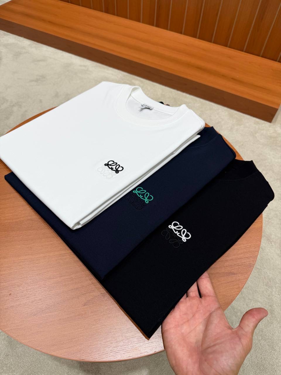 Black Loewe Anagram-embroidered logo cotton tee - Image 5